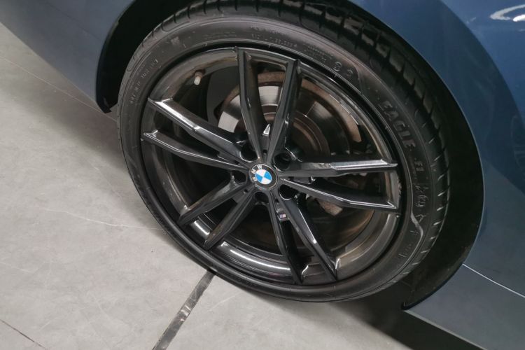 宝马4系 2021款 改款 425i M运动曜夜版车身外观6002