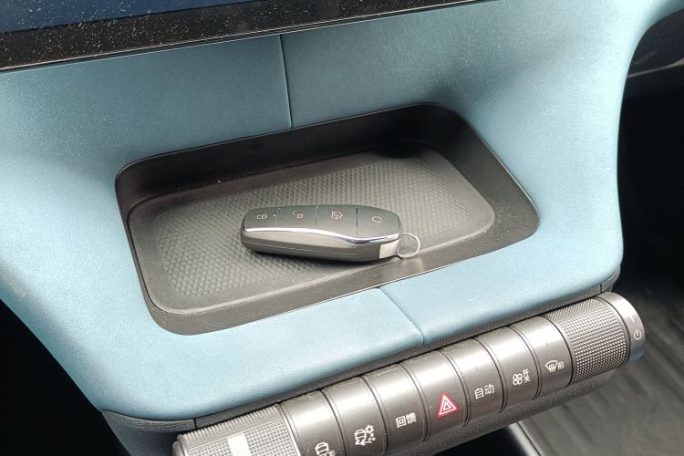 比亚迪 海豚 2021款 405km 时尚版中控内饰11