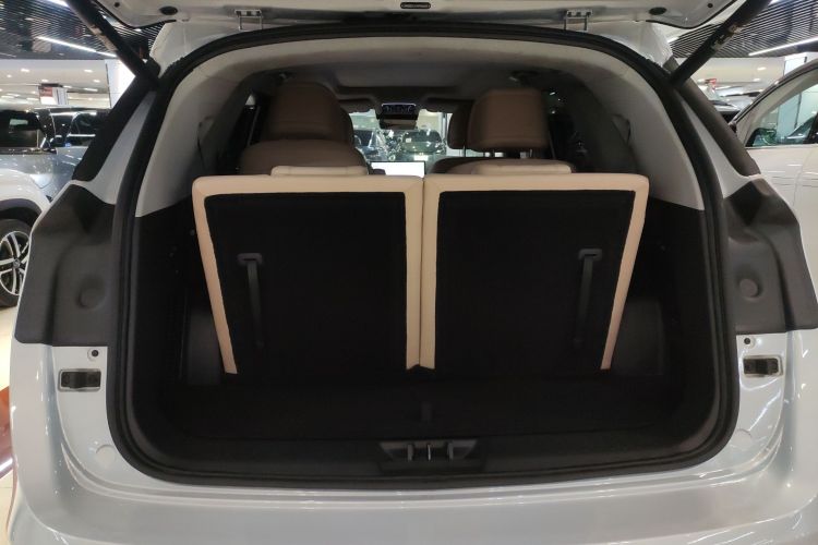 捷途山海L9 2025款 1.5TD 2DHT 旗舰版 6座局部细节23