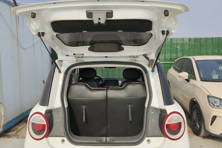 长安启源 长安Lumin 2022款 155km 清甜款机舱底盘23