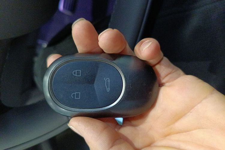 蔚来ET7 2024款 75kWh 行政版中控内饰11