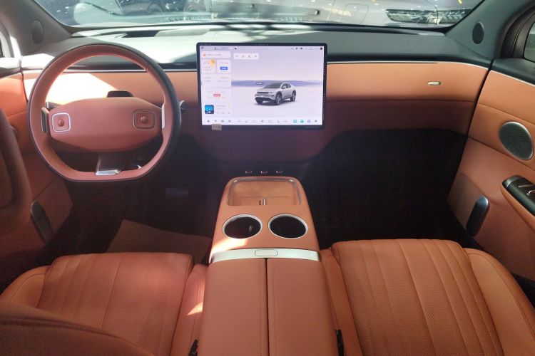 长安启源E07 2025款 纯电 四驱 90kWh Ultra高性能版中控内饰7002