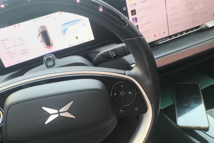 小鹏P7 2022款 625E中控内饰18