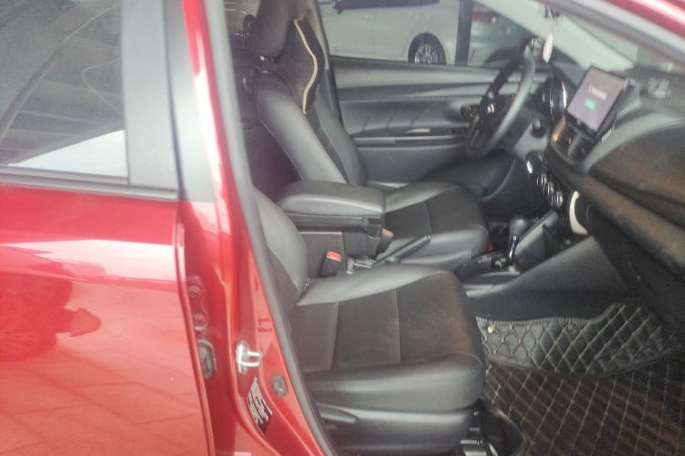 丰田 YARiS L 致炫 2020款 致炫X 1.5L CVT领先版局部细节41