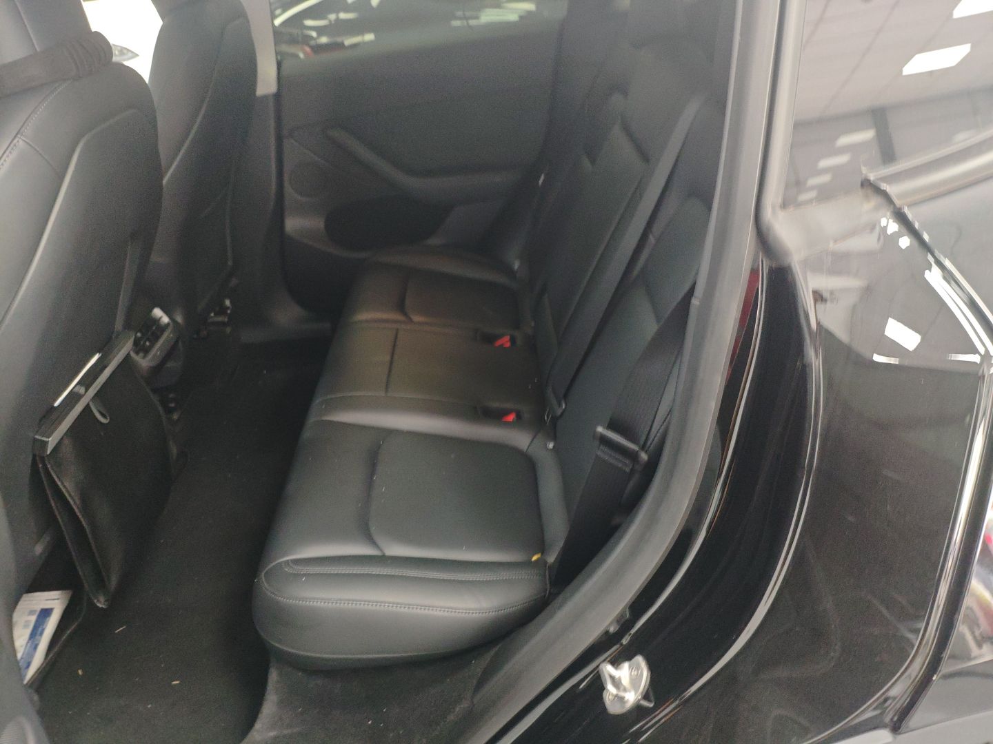 特斯拉 Model Y 2021款 标准续航后驱版