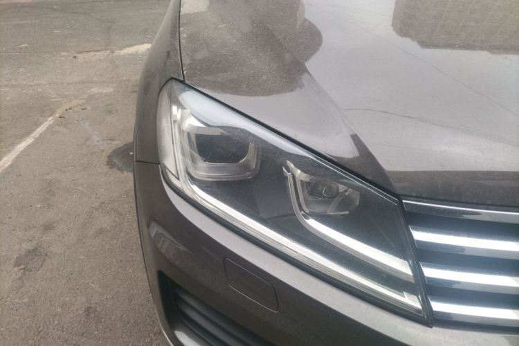 大众 途锐 2017款 3.0TSI 拓界版车身外观8