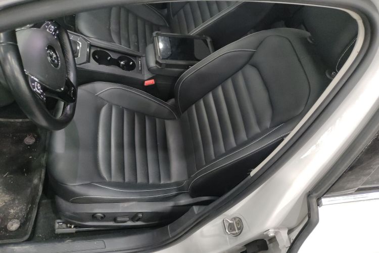 大众 凌渡 2021款 改款 280TSI DSG舒适版局部细节19