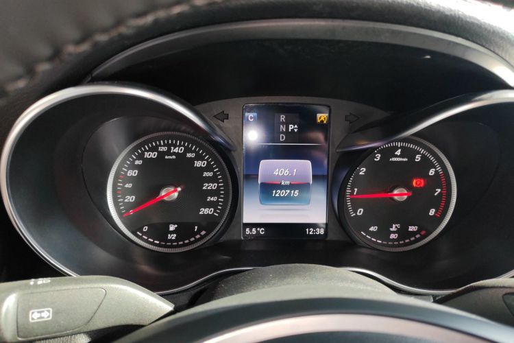 奔驰C级 2018款 C 200 L 运动版中控内饰14