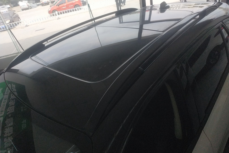 领克01 2017款 2.0T 四驱劲Pro版车身外观57