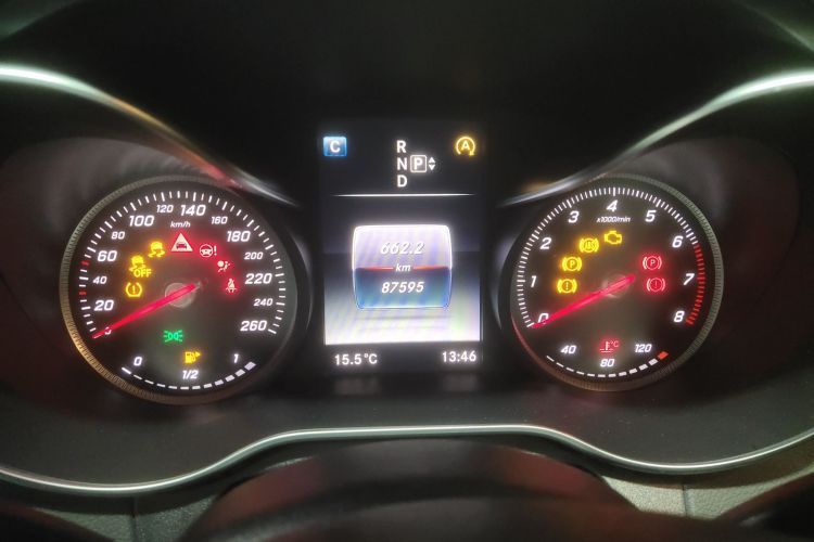 奔驰C级 2015款 改款 C 180 L 运动型局部细节14