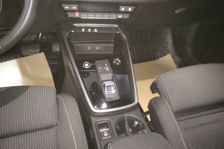 奥迪A3 2021款 Sportback 35 TFSI 进取运动型中控内饰18