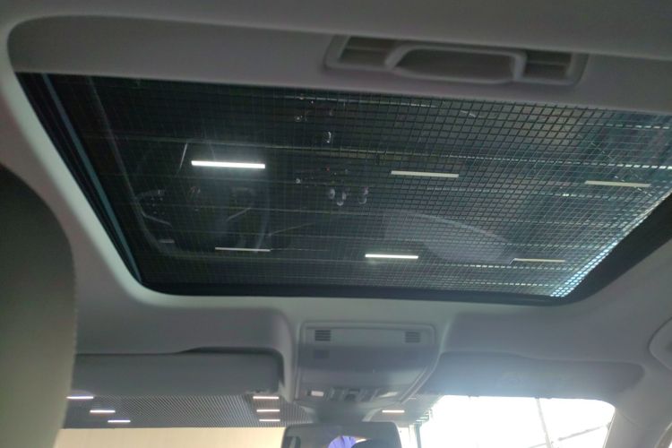 大众 宝来 2023款 300TSI DSG尊行版中控内饰22