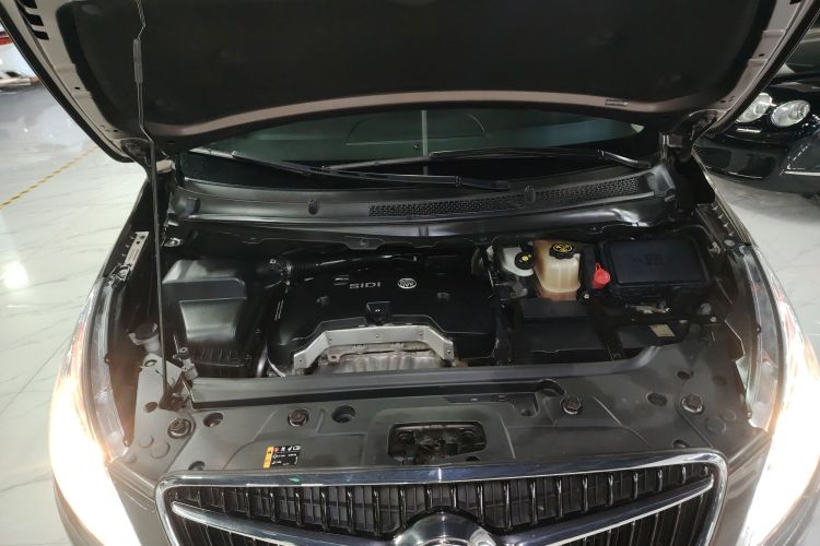 别克GL8 2017款 25S 豪华型 国V局部细节24