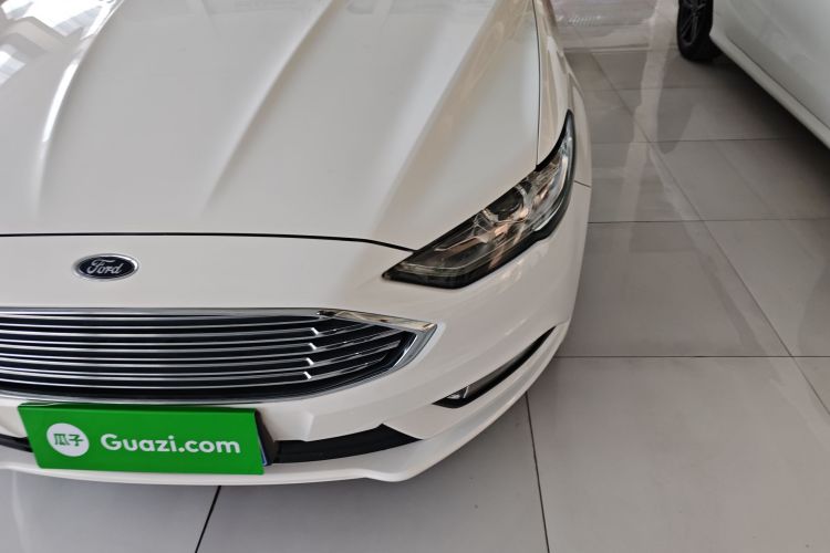 福特 蒙迪欧 2017款 EcoBoost 180 时尚型局部细节36