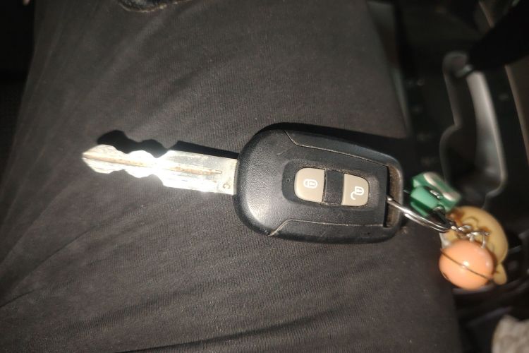 雪佛兰 科帕奇 2014款 2.4L 四驱旗舰版 7座中控内饰11