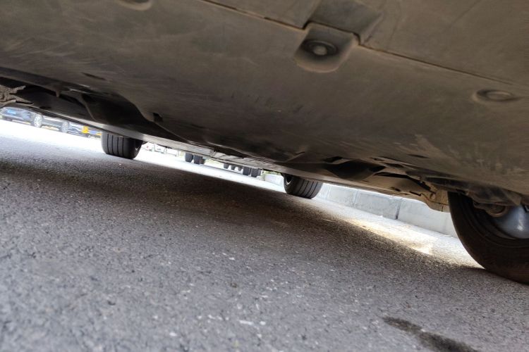 特斯拉 Model Y 2023款 后轮驱动版局部细节9009