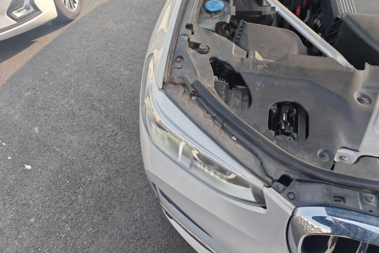 宝马X3 2021款 xDrive25i 豪华套装车身外观8