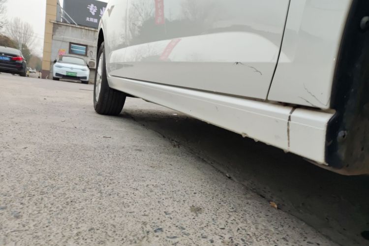 大众 朗逸 2023款 新锐 1.5L 自动新逸版局部细节9001