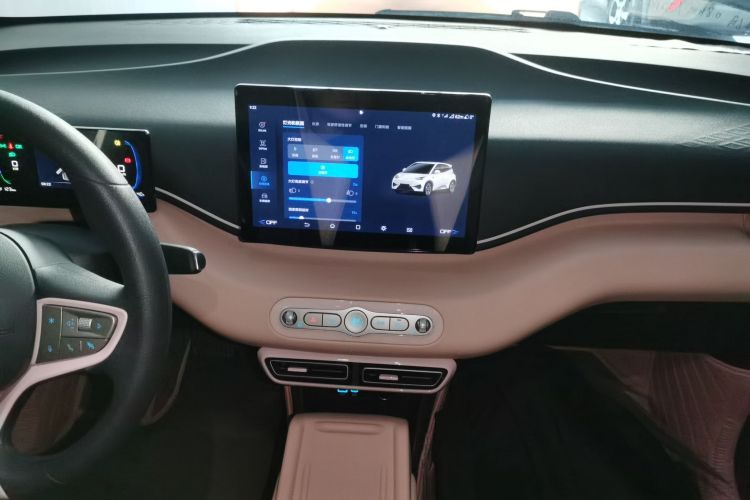 比亚迪 海鸥 2025款 智驾版 305km 活力版中控内饰16