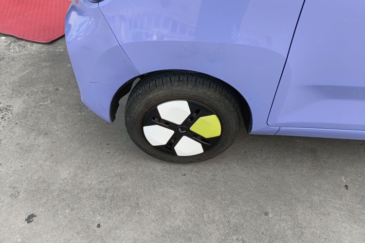 五菱汽车 宏光MINIEV 2022款 马卡龙绘色款 磷酸铁锂车身外观35