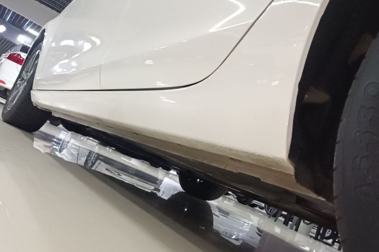 福特 福睿斯 2021款 1.5L 自动钻石版机舱底盘30