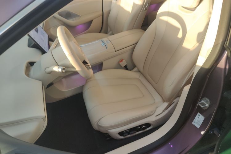 鸿蒙智行 智界S7 2025款 855km Max局部细节19