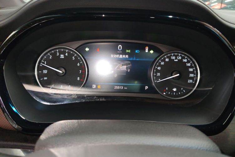 别克GL8 2022款 陆上公务舱 652T 尊贵型中控内饰14