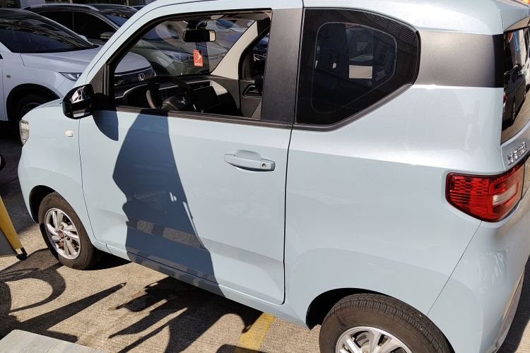 五菱汽车 宏光MINIEV 2020款 自在款 磷酸铁锂车身外观4