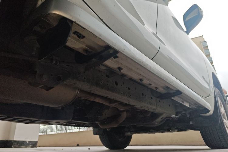 丰田 普拉多 2016款 3.5L 自动TX-L NAVI局部细节9002