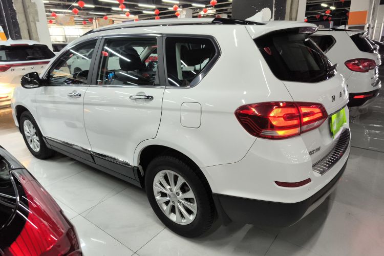 哈弗H6 2021款 运动版 1.5T 自动精英智联型 六边形格栅车身外观4