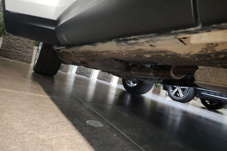 路虎 发现 2024款 360PS S局部细节9001