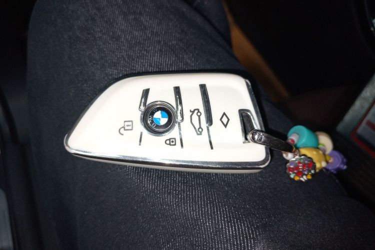 宝马X1 2018款 sDrive18Li 尊享型中控内饰7001