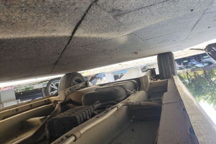 野马汽车 斯派卡 2022款 1.5L CVT豪华型局部细节9001