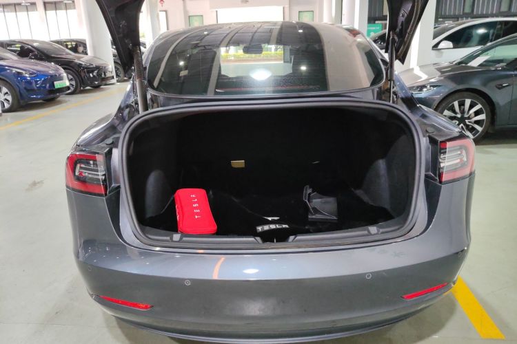特斯拉 Model 3 2022款 后轮驱动版局部细节23