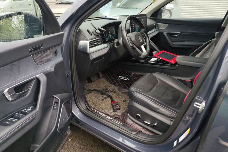 比亚迪 宋Pro新能源 2019款 DM 1.5T 四驱性能版旗舰型中控内饰20