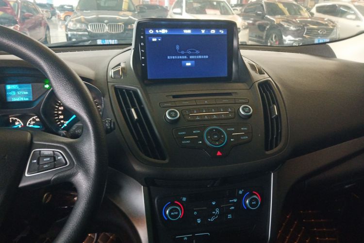 福特 翼虎 2017款 EcoBoost 180 两驱精翼型中控内饰16