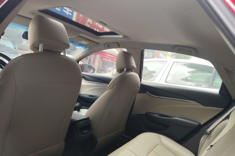 别克 英朗 2016款 15N 自动精英型局部细节22