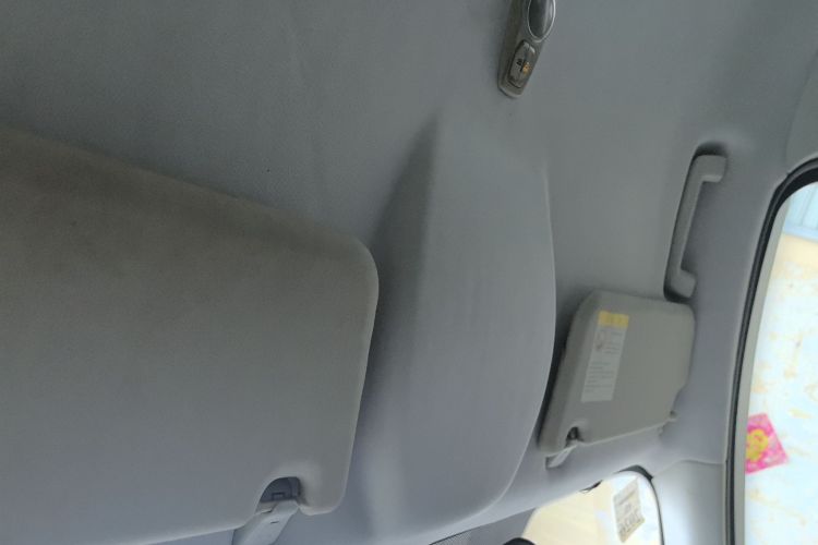 福特 福克斯 2012款 三厢 1.6L 自动舒适型中控内饰22