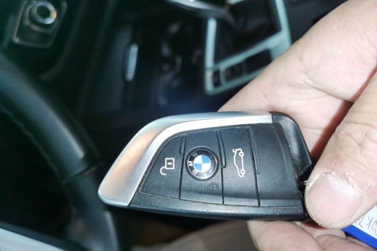 宝马1系 2021款 改款 120i M运动版中控内饰11