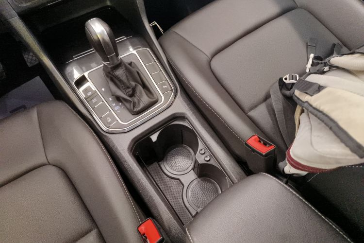 大众 高尔夫·嘉旅 2020款 280TSI 自动好奇型中控内饰18