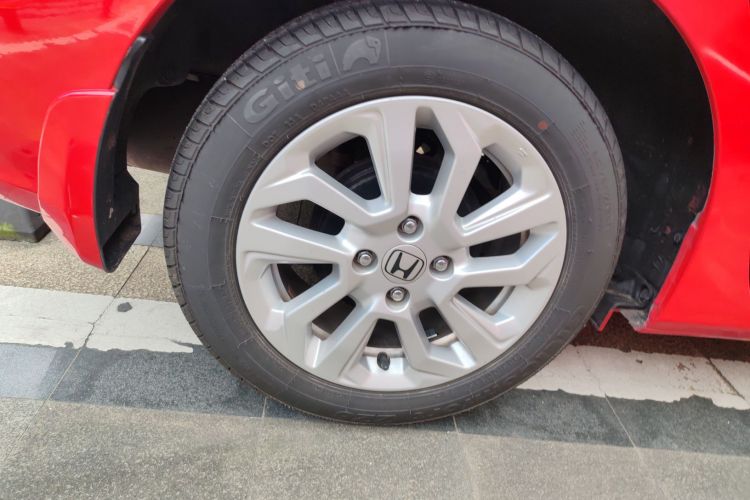 本田 飞度 2018款 1.5L CVT舒适天窗版车身外观6008