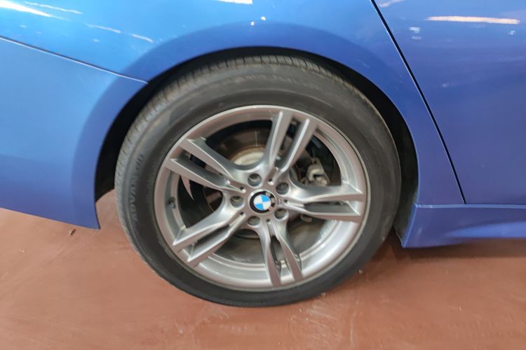 宝马4系 2017款 425i Gran Coupe 领先型M运动套装车身外观6008