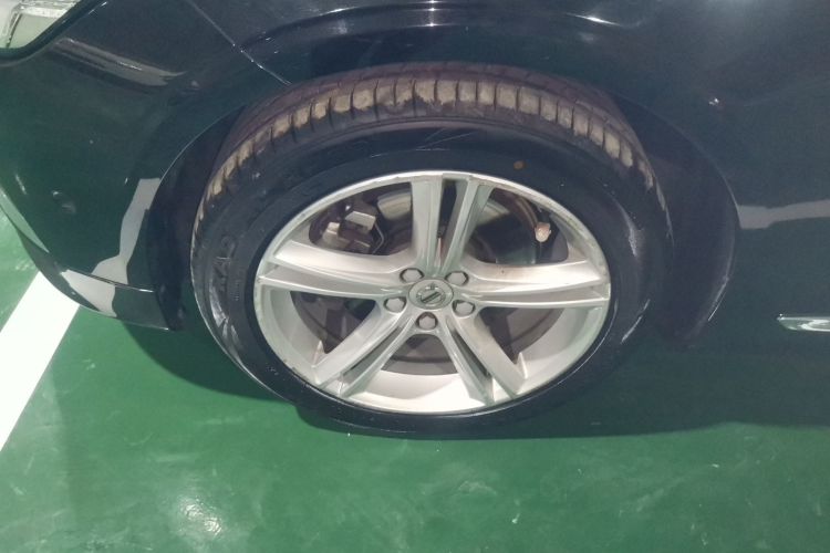 沃尔沃S90 2019款 T5 智远版车身外观6007