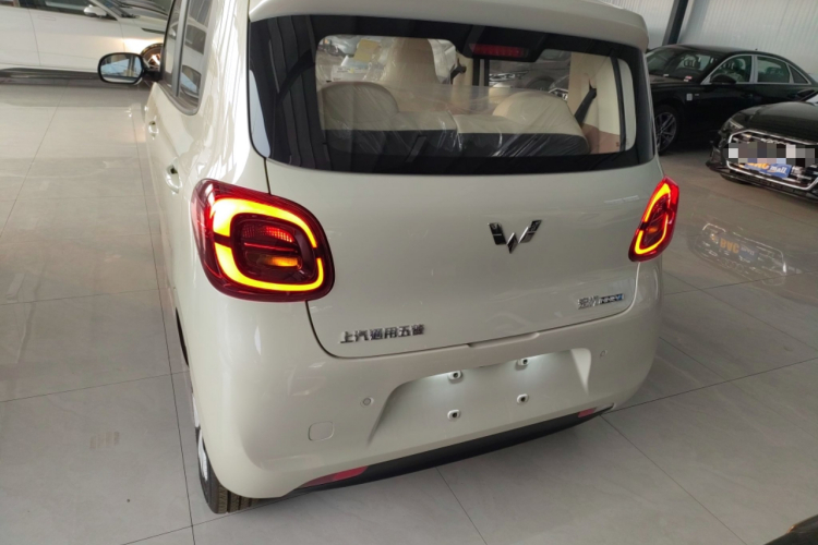 五菱汽车 宏光MINIEV 2025款 四门版 进阶款车身外观6