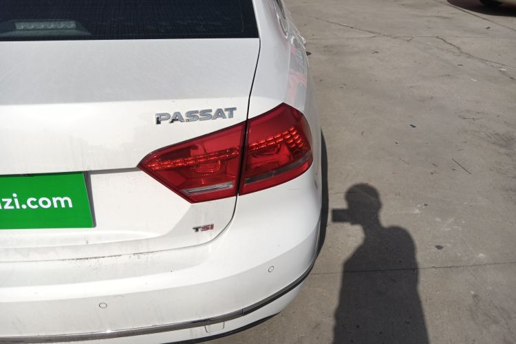 大众 帕萨特 2015款 1.8TSI DSG尊荣版车身外观9