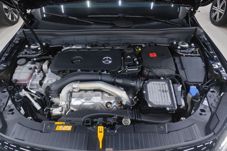 奔驰GLB 2025款 GLB 220 时尚型局部细节24