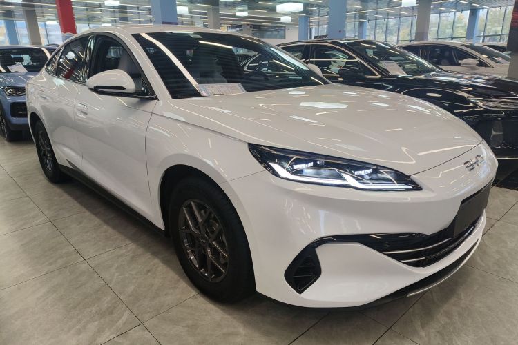 比亚迪 海豹06新能源 2024款 DM-i 80KM豪华型车身外观3