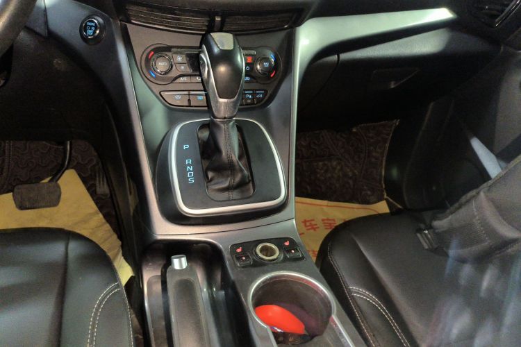 福特 翼虎 2015款 2.0L GTDi 四驱尊贵型局部细节18