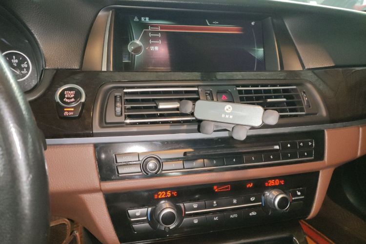 宝马5系 2014款 525Li 领先型局部细节16