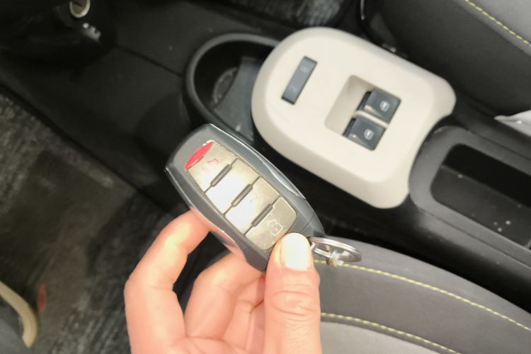 欧拉黑猫 2021款 351km 标准型中控内饰11